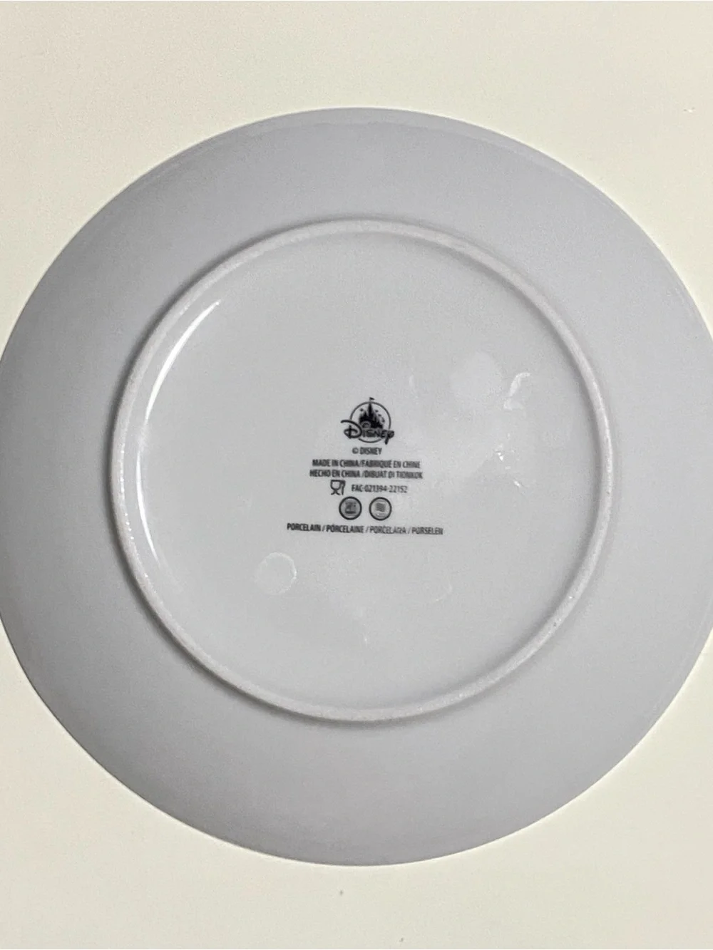 Disney Treats For Santa Christmas Plate 8” Pluto Chip Dale